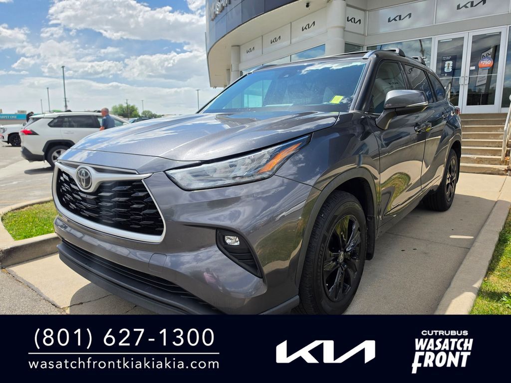 2020 Toyota Highlander XLE