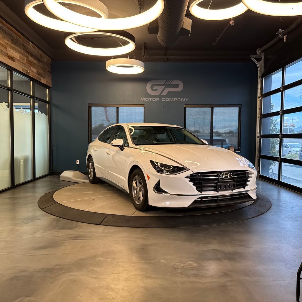 2023 Hyundai Sonata SE