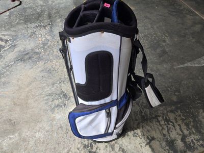 Wilson Tour Distance Golf Stand Bag - White/Blue, Lightweight Carry Bag
