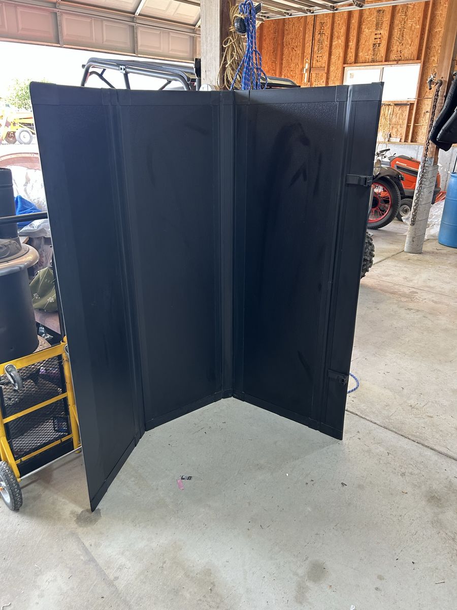 Main image 3