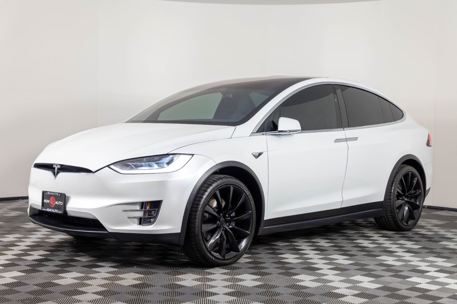 2020 Tesla Model X Long Range Plus