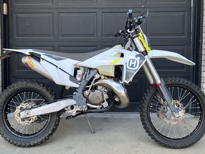 Clean 2022 Husqvarna TE 150i