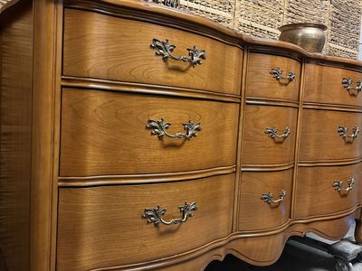 Vintage Drew dresser from 1989