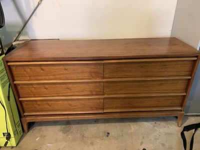 Bedroom set