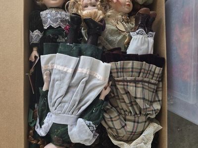 Vintage Porcelain Doll Collection - 4 Dolls with Intricate Period Clothing