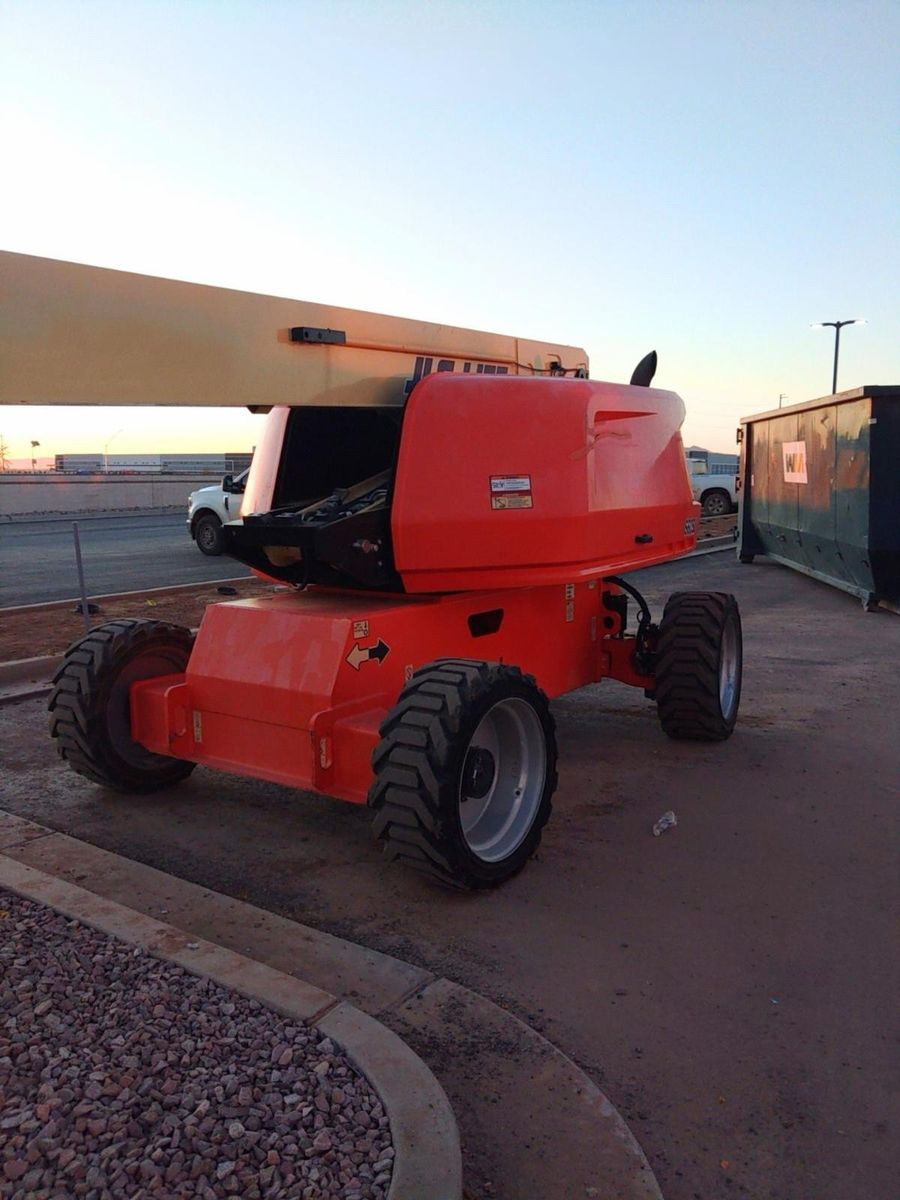 2019 JLG 660SJ Boom Lift