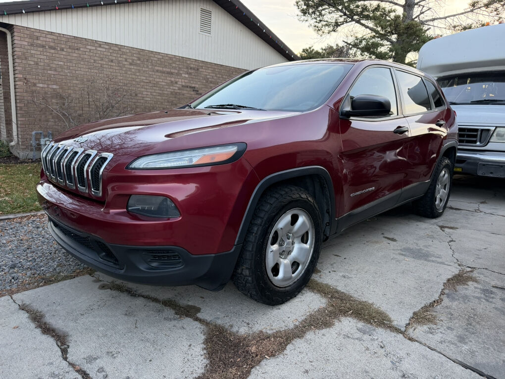 2014 Jeep Cherokee Sport