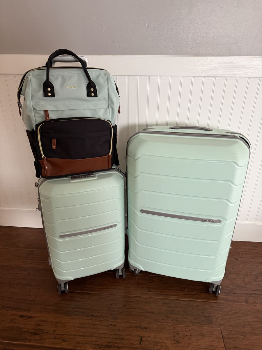Samsonite hard-side spinner luggage 2 piece and travel backpack