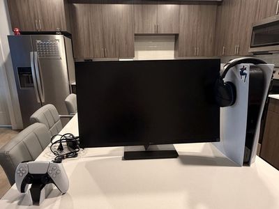Ps5 with LG monitor & accessories