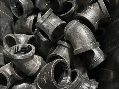 Bulk Lot Black Iron Gas Pipe & Structural Fittings (511 Pcs) - Over $4k Retail Value!