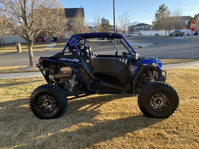 2018 POLARIS RZR Turbo s
