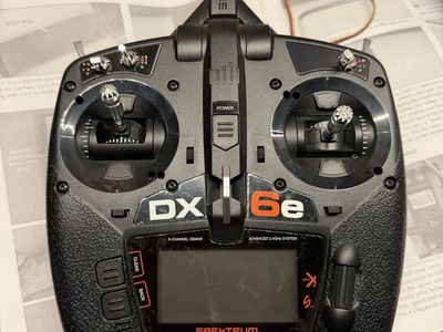 Spektrum Dx6e transmitter