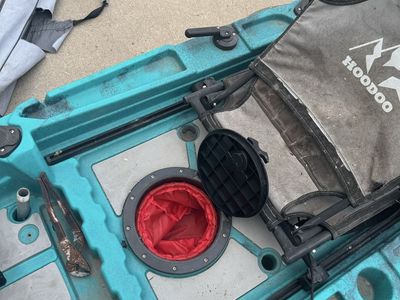 Hoodoo Impulse 120 pedal drive kayak