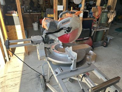 Ridgid 12" Sliding Compound Miter Saw with Stand - R4221