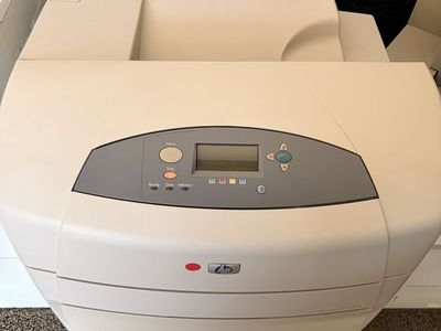 HP Color LaserJet 5550 Series high-capacity professional color laser office printer