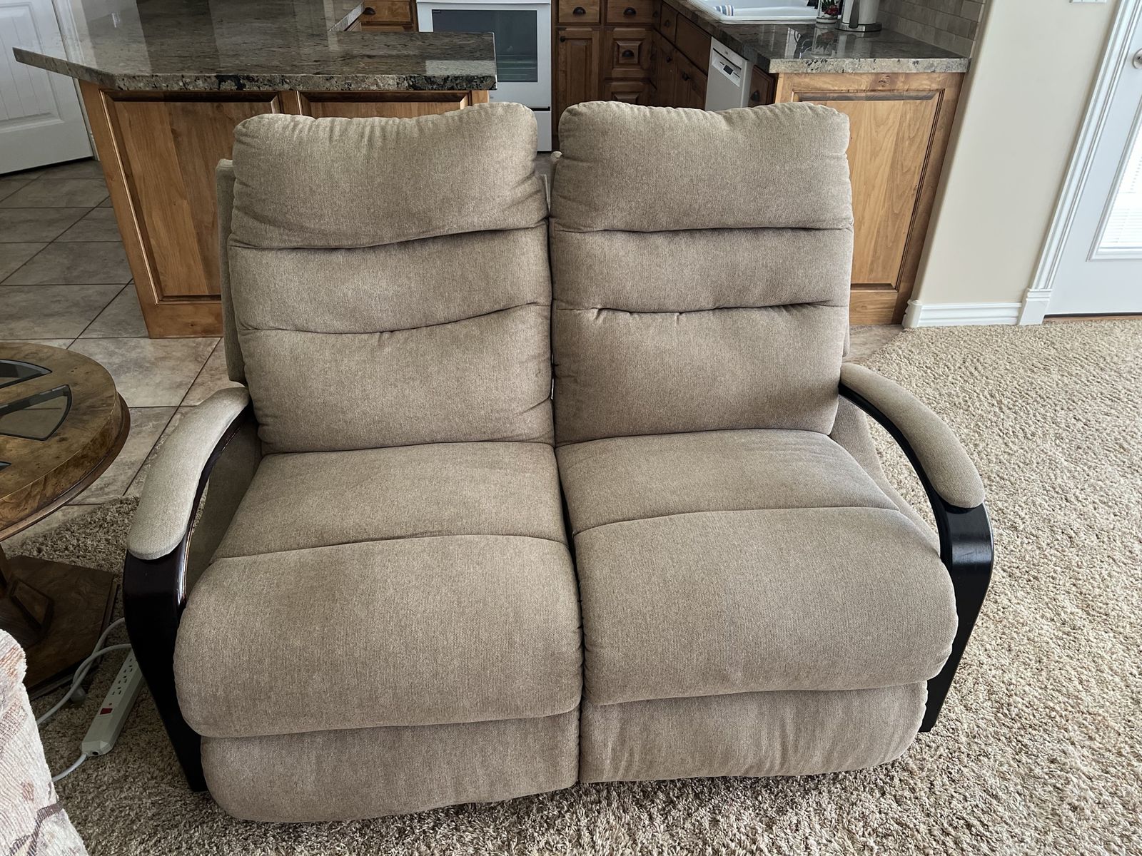 Double Rocker/ Recliner