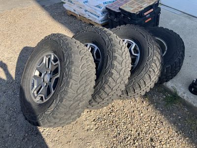 Mud tires