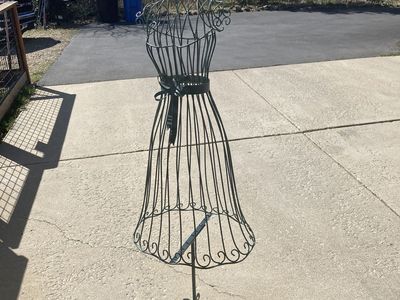 Decorative Wire Dress Form