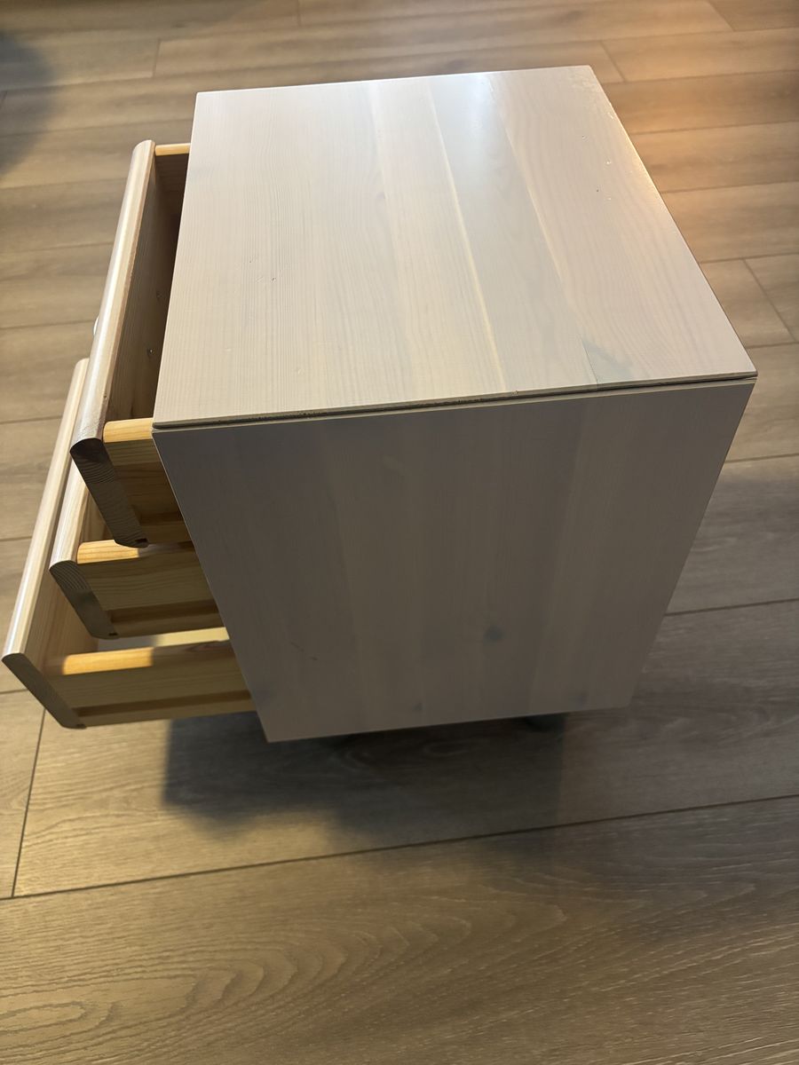 Main image 3