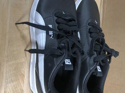 New Puma Tennis Shoes Size 12