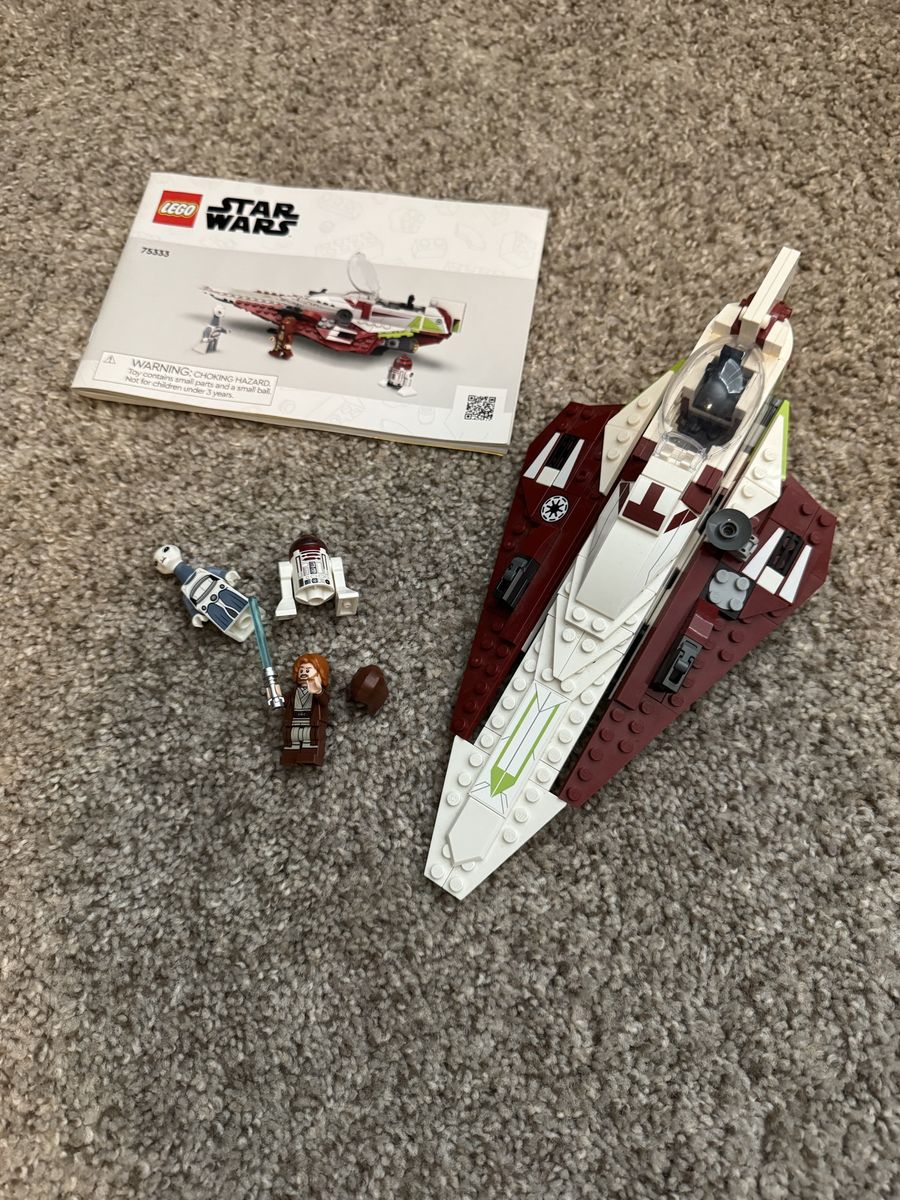 LEGO Star Wars Obi-Wan Kenobi's Jedi Starfighter 75333 with Figures & Manual