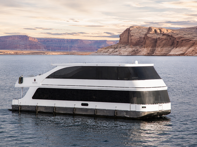 2018 Escapade - Adonia Yachts 75' x 18'