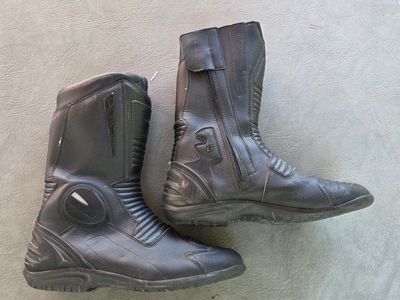 touring boots
