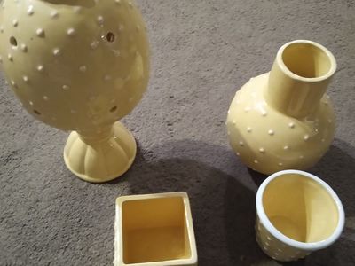 Ceramic Dresser Set for Spring