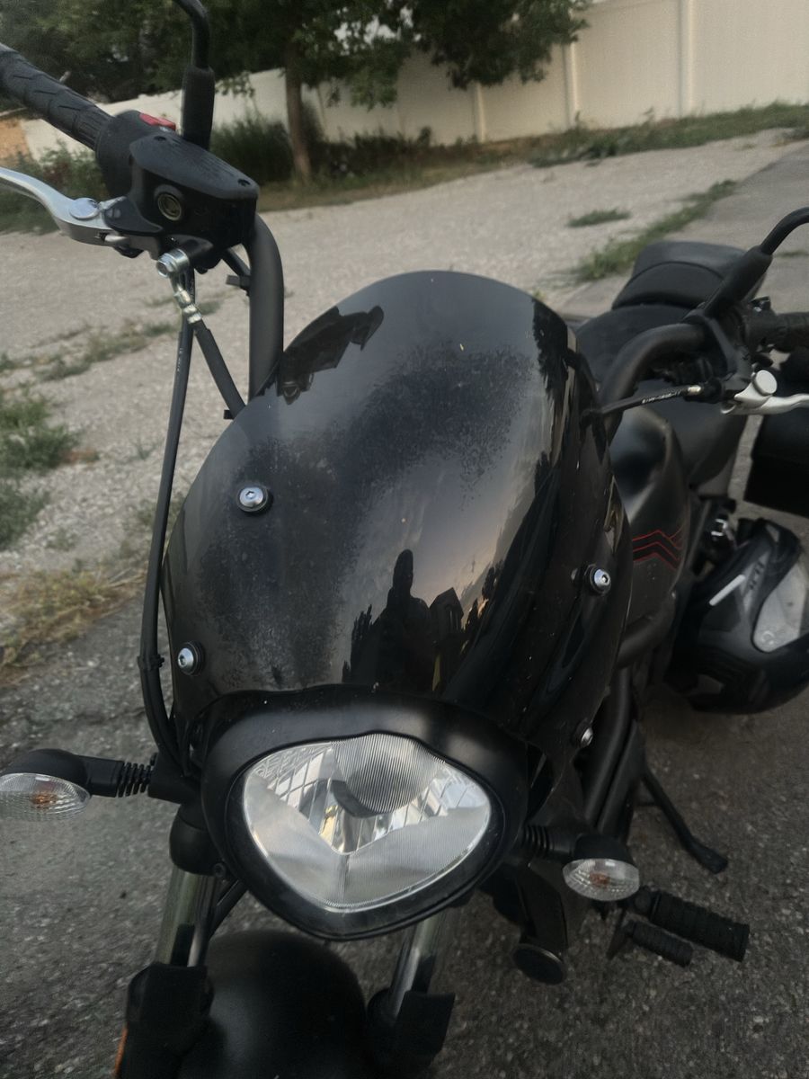 Cafe Windshield and Brackets