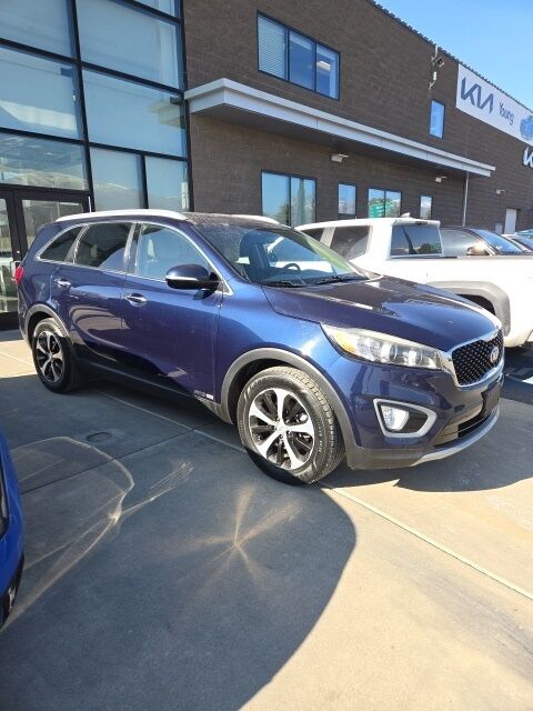 2017 KIA SORENTO EX V6