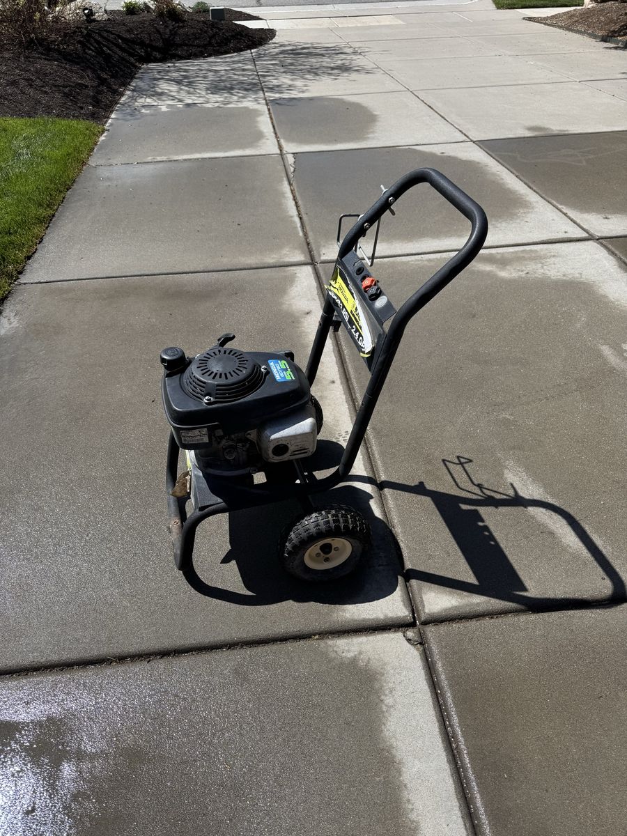 Pressure washer
