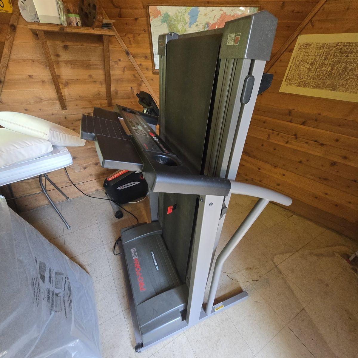 ProForm J6si Space Saver Folding Treadmill with Power Incline and EKG Grip Pulse
