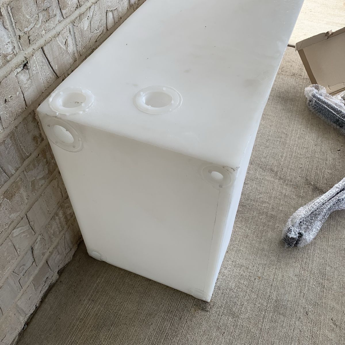 Main image 2