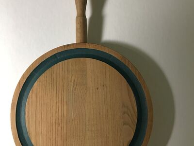 The Work Bench Genuine Ozark Grown Hardwood Round Trivet 8” with Handle 4 1/2”, Used