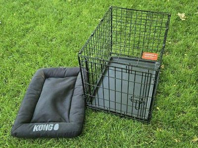 Small 24" Metal Dog Cat Kennel Crate Cage Folds Kong Pet Bed