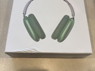 AirPod max READ DESCRIPTION