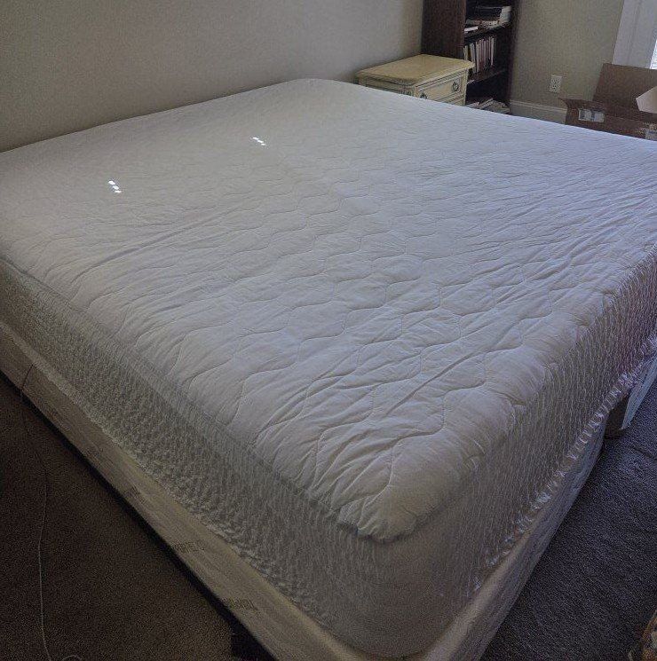 King Size Tempur-Pedic Bed