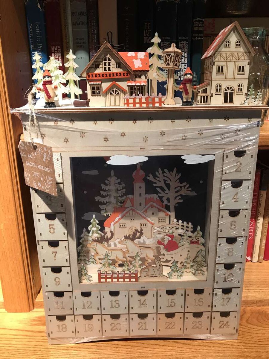 3D Wooden Christmas Light up Calendar 24 Day Countdown Drawers HOMCOM