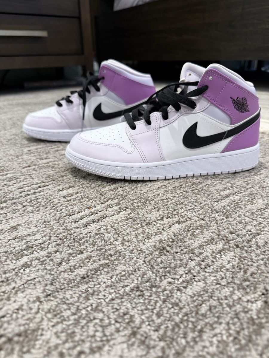 Nike Air Jordan 1 Mid Patent Leather Lilac Lavender White Black Sneakers