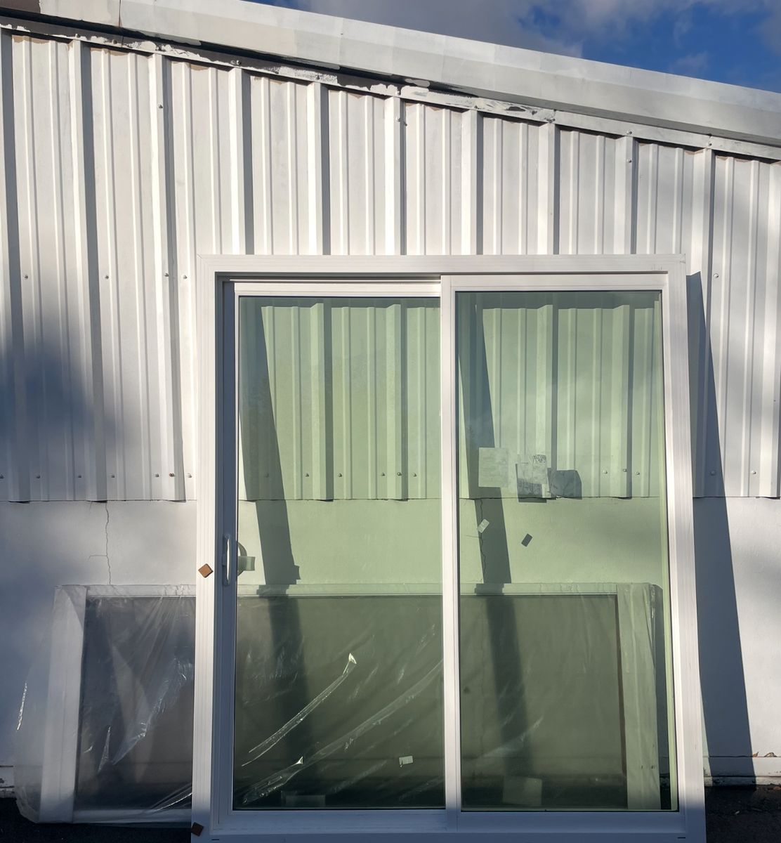 Whte Vinyl 6ft Sliding Glass Door