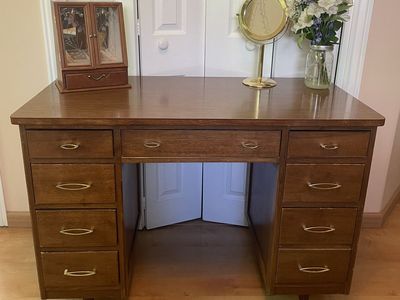 Vintage Mid-Century Modern Wood Desk with 9 Drawers and Brass Accents