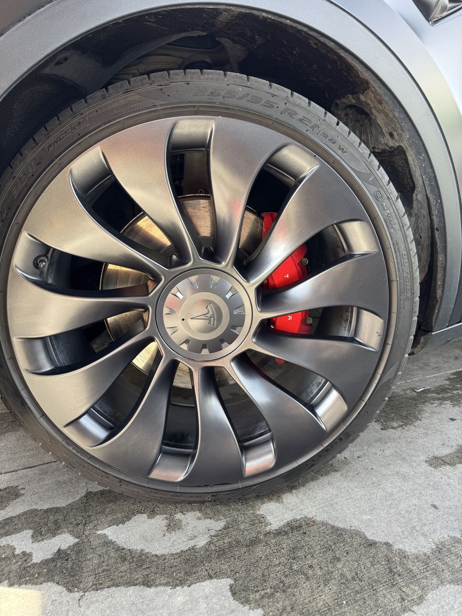 Tesla Model Y 21" Uberturbine Wheels