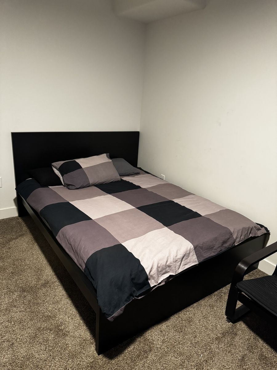 Queen Size Bedroom Set - IKEA Malm Series Bed/Mattress/Dresser and more!