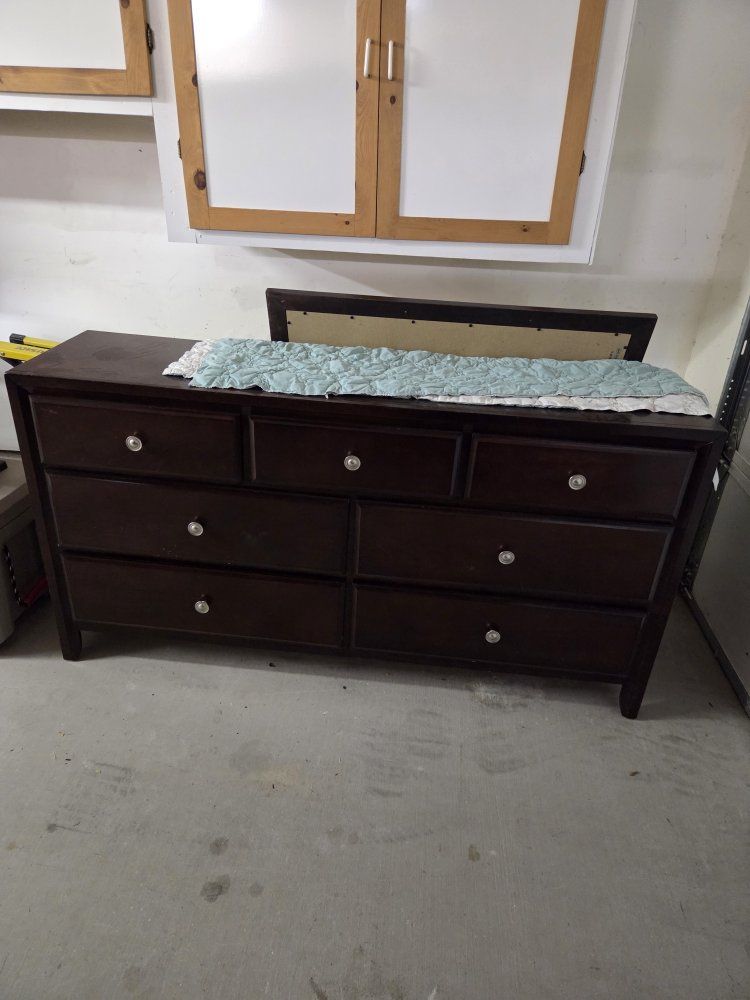 Dark Wood Dresser with Mirror - 7 Drawers - Storage Solution