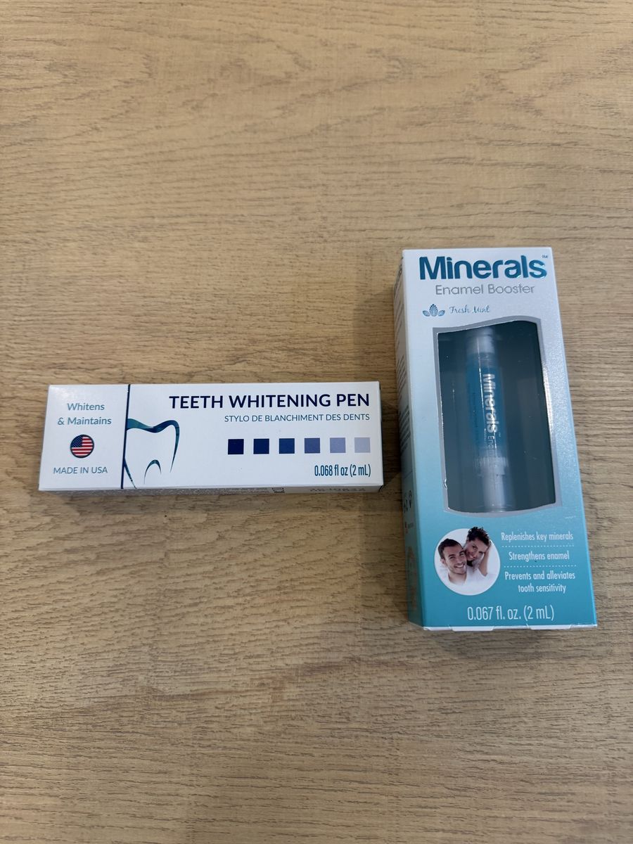 Teeth whitening gear