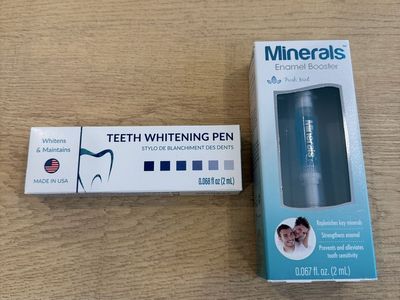 Teeth whitening gear
