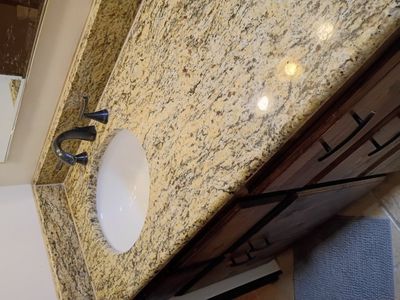 bathroom vanity granite countertops