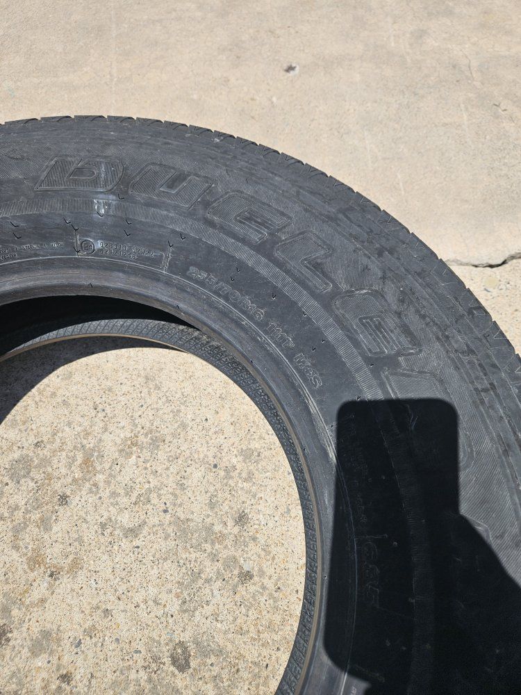 Dueler H/T 684II 255/70R16 Bridgestone Tire - Used Good Condition