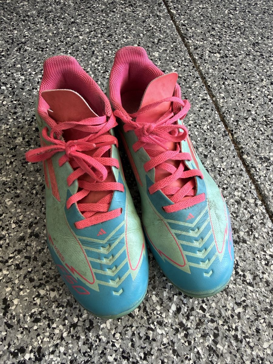 Adidas Messi soccer cleats size 4.5