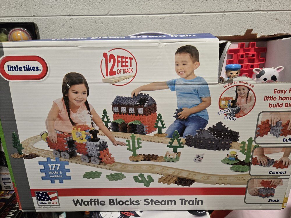 Little Tikes Waffle Blocks Steam Train set